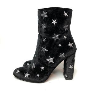 Steve Madden Velvet Star Ankle Booties 9